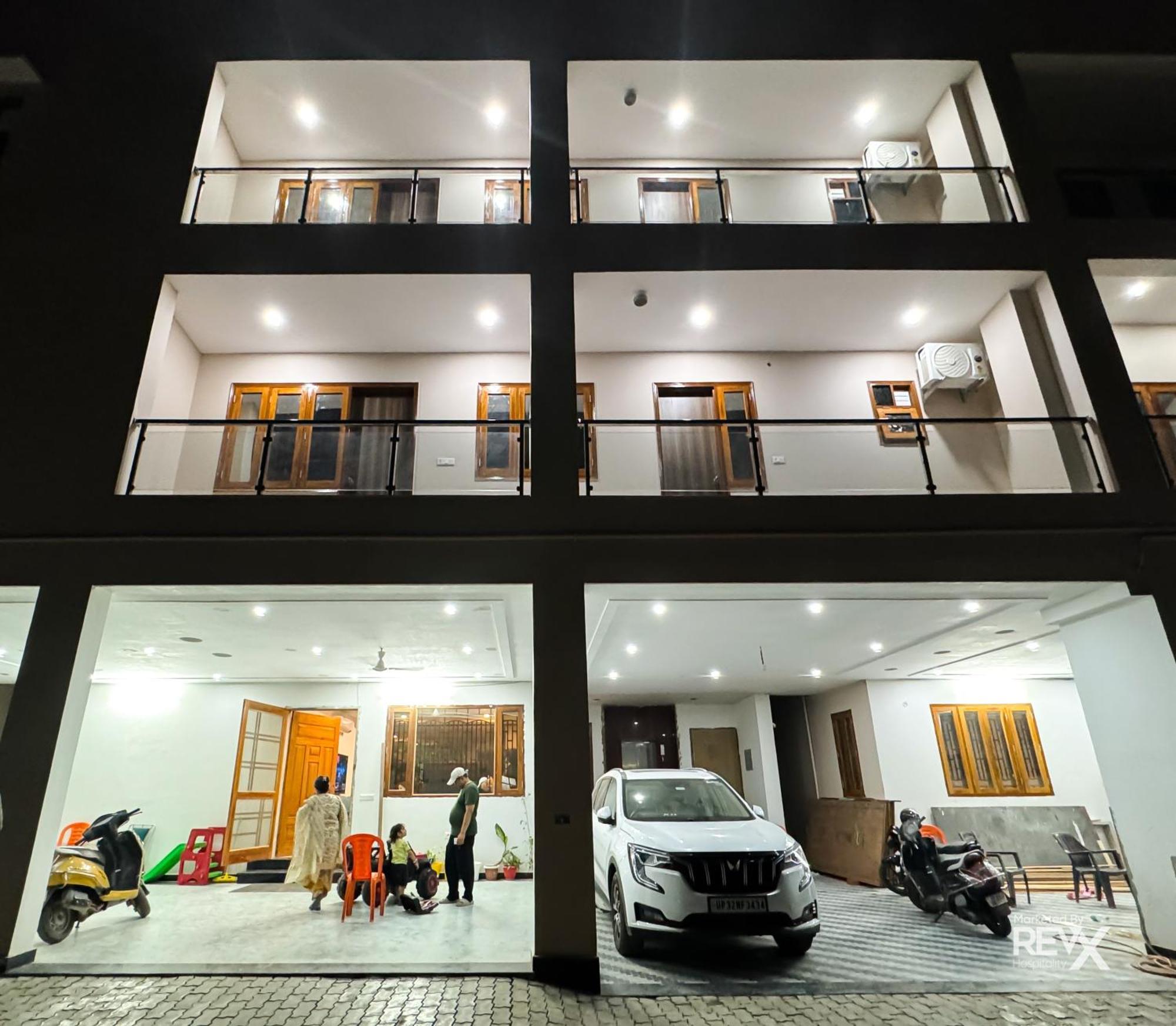 Guru Sadan A Luxe Stay Ayodhya 外观 照片
