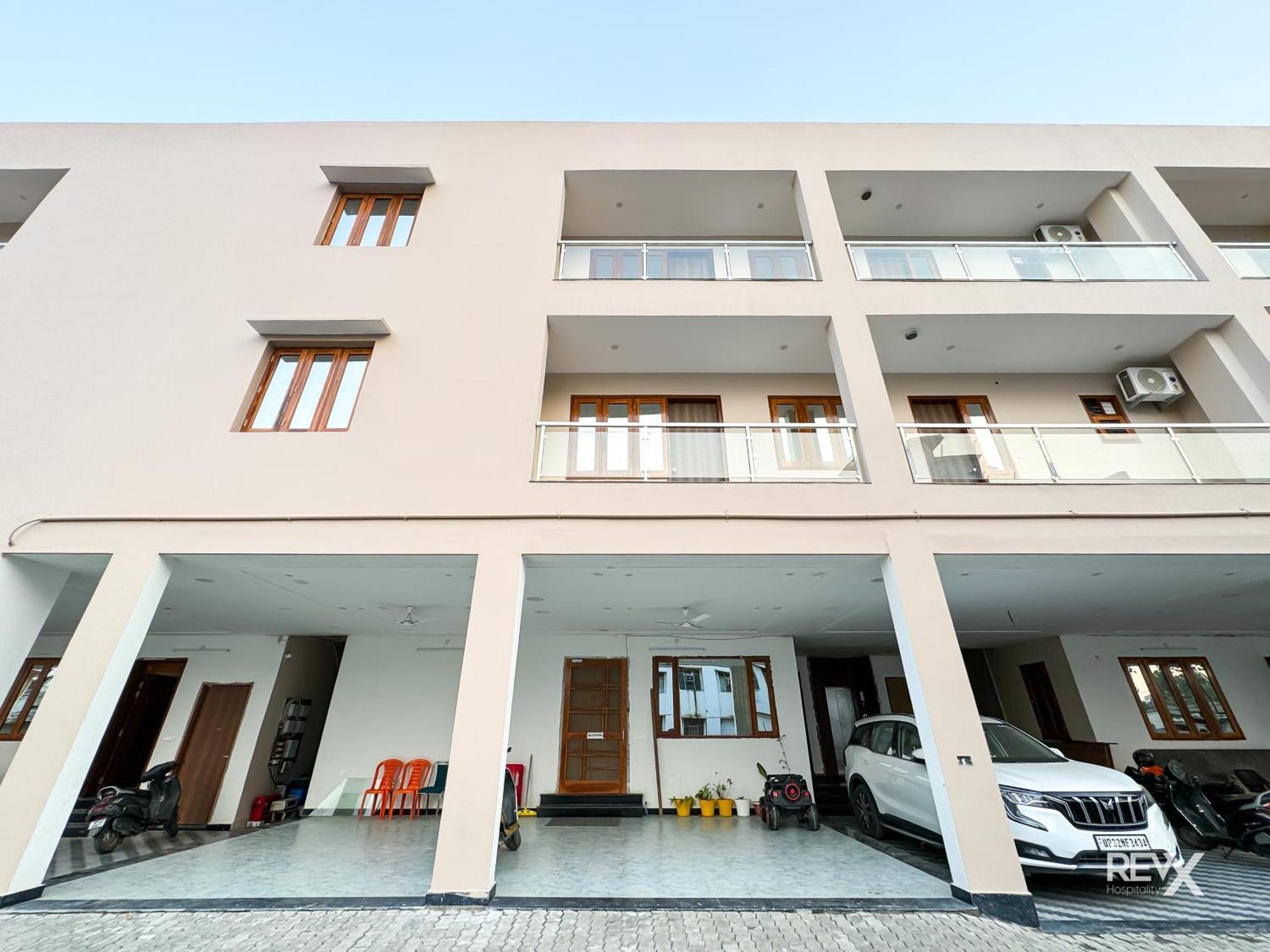 Guru Sadan A Luxe Stay Ayodhya 外观 照片